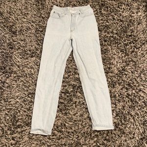 Women’s Mom jeans